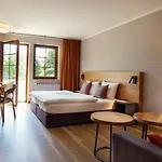 Otel Waldhotel Kreuztanne 4*