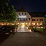 Waldhotel Kreuztanne 4*