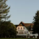 Otel Waldhotel Kreuztanne Sayda