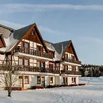 Waldhotel Kreuztanne 4* Sayda
