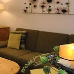 Waldhotel Kreuztanne Otel 4*