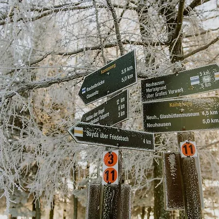 Waldhotel Kreuztanne Szálloda Sayda