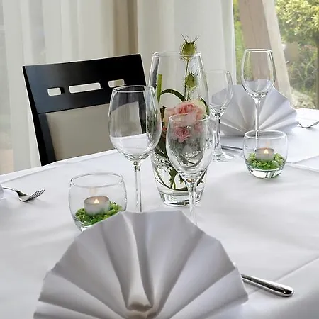 Waldhotel Kreuztanne Hotel