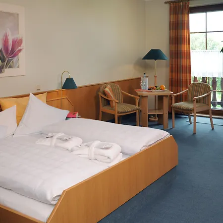 Waldhotel Kreuztanne Hotel Sayda