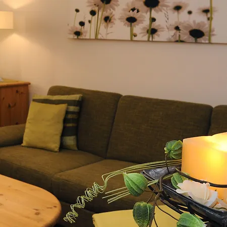 Waldhotel Kreuztanne מלון 4*