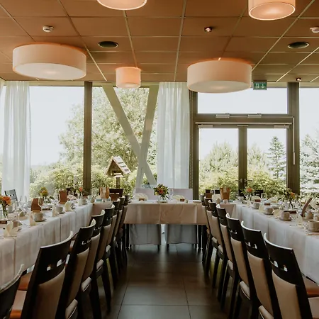 Waldhotel Kreuztanne