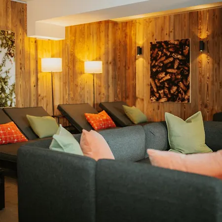 מלון Waldhotel Kreuztanne Sayda