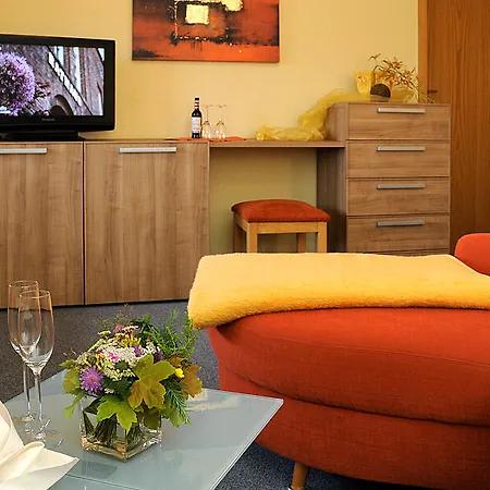Waldhotel Kreuztanne 호텔 사이다