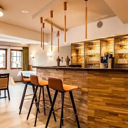 Waldhotel Kreuztanne Hotel 4*