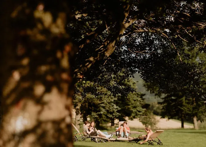 فندق Waldhotel Kreuztanne Sayda