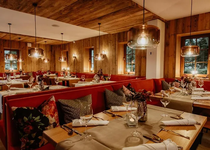 فندق Waldhotel Kreuztanne