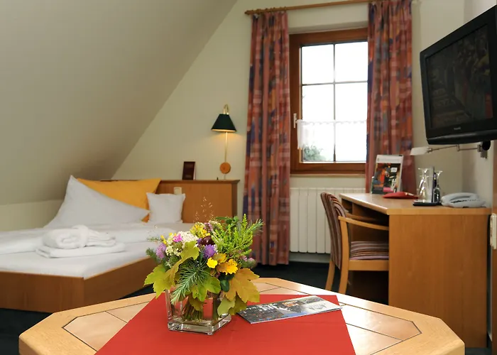 Hotel Waldhotel Kreuztanne 4*