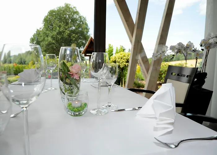 Waldhotel Kreuztanne فندق